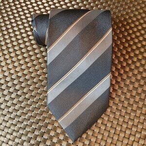 Hyundai Heavy Industries Silk Repp Gray Striped Tie (0403)